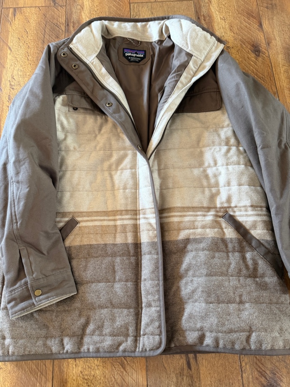 Patagonia Women's Out Yonder Coat XL Brown - Picture 5 of 13